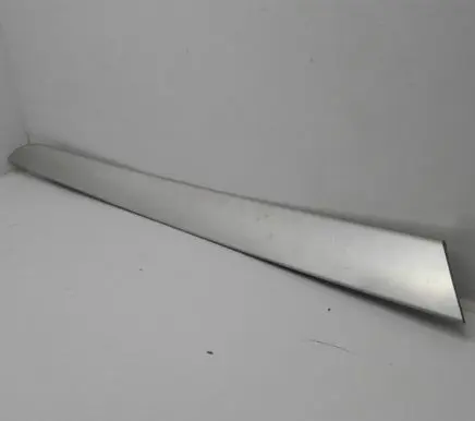 Audi A6 S6 C6 4F Front door trim bar 4F0867410A