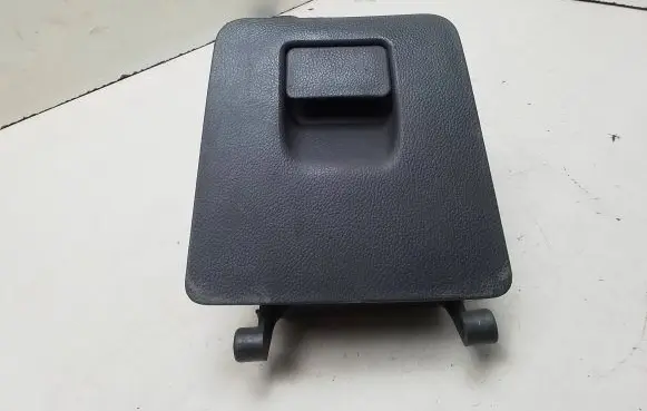 Chevrolet Cruze Glove box 96990280