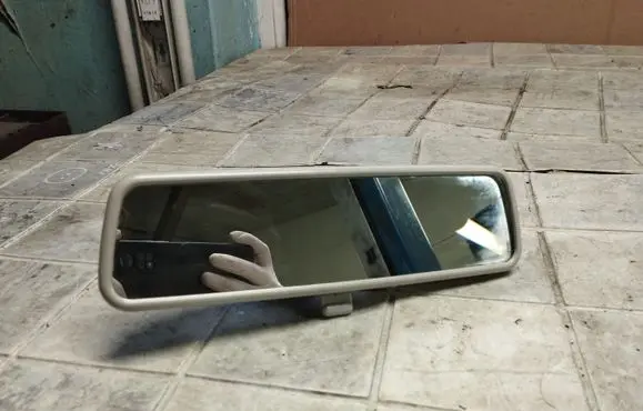 Skoda Octavia Mk2 (1Z) Rear view mirror (interior) 3B0857511G