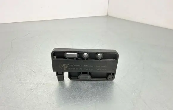 Porsche Macan (95B) Keyless (KESSY) go control unit/module 7PP962132A