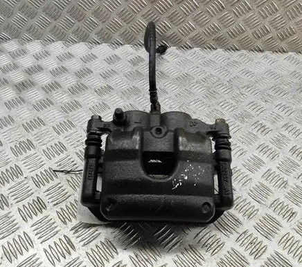 Mercedes-Benz X-class W470 Front brake caliper A4704205600