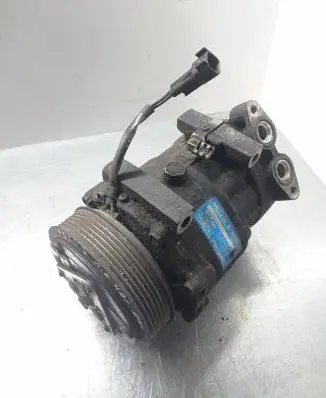 Ford Focus Air conditioning (A/C) compressor (pump) 3M5H19D629SB