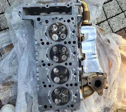 Mercedes-Benz C W205 Engine block 