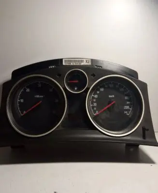 Opel Zafira B Speedometer (instrument cluster) 13225988 SW6607
