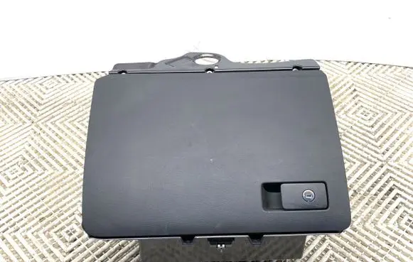 Glove box set