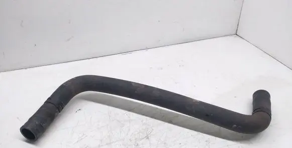 Subaru Outback Engine coolant pipe/hose