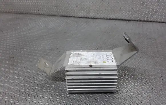 Audi A2 Sound amplifier