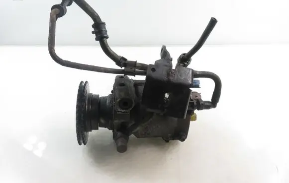 Ford Mondeo Mk III Fuel injection high pressure pump 2C1Q9B395AB R9044Z034A