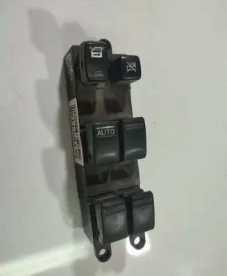 Nissan Almera Tino Electric window control switch