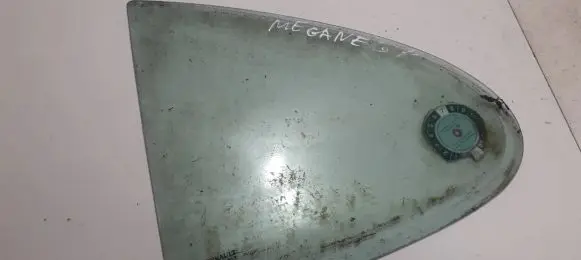 Renault Megane I Rear vent window glass 