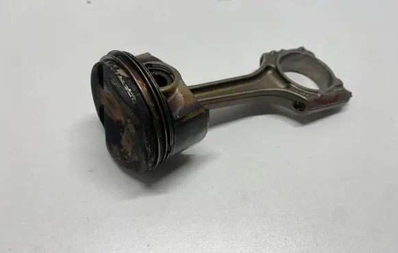 Audi A3 S3 8V Piston with connecting rod 06J198401H 06K107065G 06K107065BF
