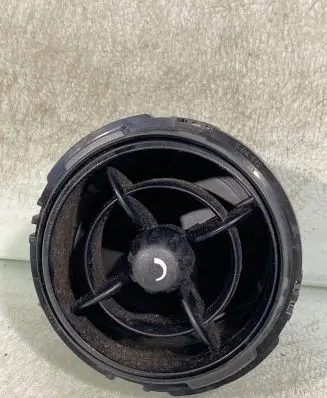 Mini One - Cooper Clubman R55 Dashboard side air vent grill/cover trim 925401200005