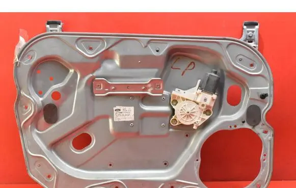 Ford Focus C-MAX Front door window regulator with motor 4M51A045H17A