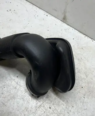 BMW X5 E70 Air intake hose/pipe 4618827929