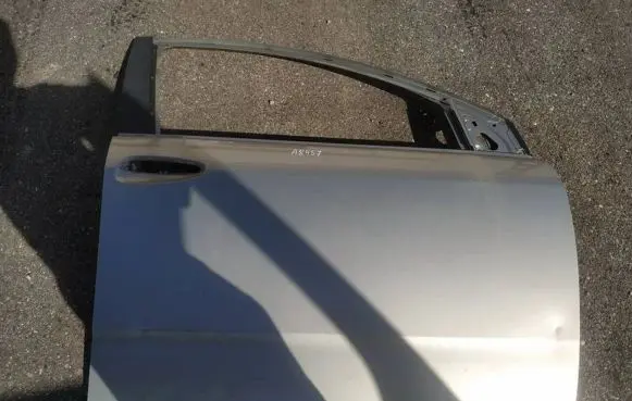 Fiat Croma Front door rudos