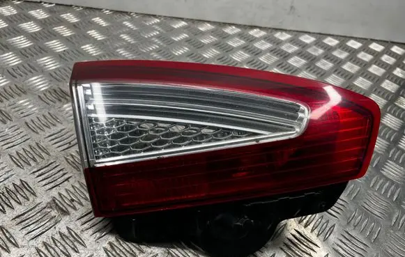 Ford Mondeo MK IV Tailgate rear/tail lights BS7113A603BE BS7113A603