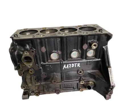 Opel Astra J Engine block 2295000