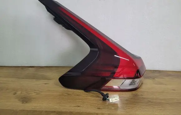 Mitsubishi Eclipse Cross Rear/tail lights