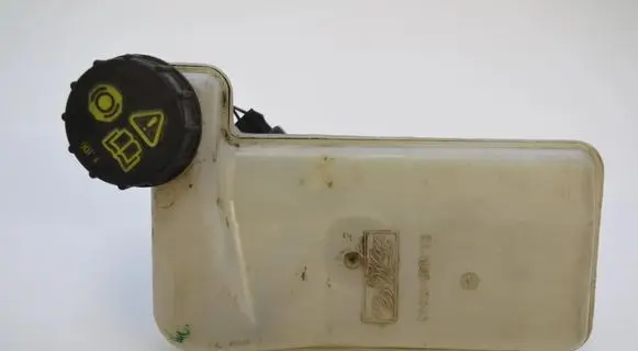 Ford Mondeo MK IV Brake fluid reservoir 03350890341