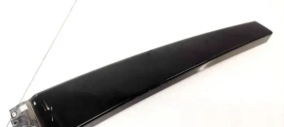 Audi A4 S4 B6 8E 8H Front door glass trim molding 8E0853289D