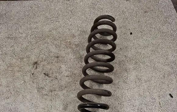 BMW 1 E81 E87 Rear coil spring 