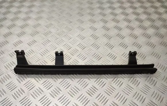 Iveco Daily 6th gen Front door windshield rail 5801256577