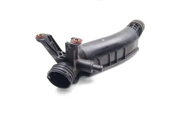 Mercedes-Benz C W203 Intercooler hose/pipe A2710901937 0110744A 4010525A