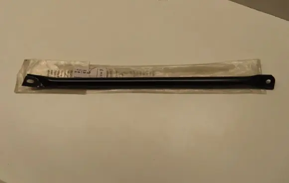 BMW 5 F10 F11 Radiator support slam panel bracket 7187096 51647187096