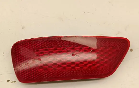 Jeep Grand Cherokee Rear tail light reflector 57010721AC 300307