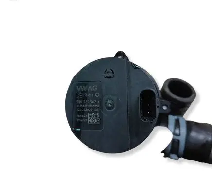 Volkswagen Polo VI Electric auxiliary coolant/water pump 5Q0965567N 124028009