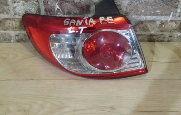 Hyundai Santa Fe Rear/tail lights