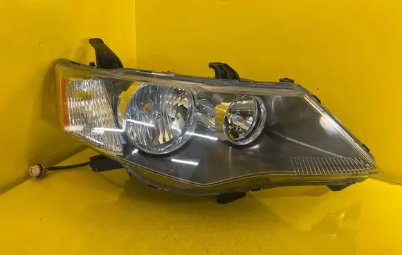 Mitsubishi Outlander Headlight/headlamp P9135R