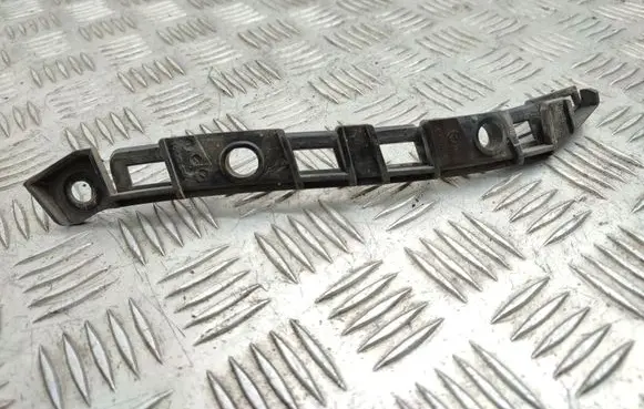 Mercedes-Benz A W176 Front bumper mounting bracket A1768850021
