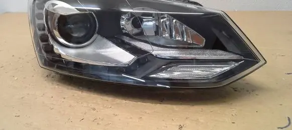 Volkswagen Polo Headlight/headlamp 90008370 6R1941040D 6R1941049D