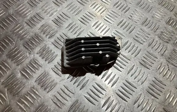 Mercedes-Benz GLA H247 LED ballast control module TM25273