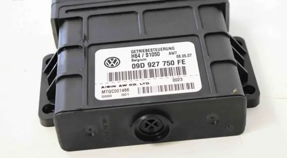 Audi Q7 4L Gearbox control unit/module 09D927750FE