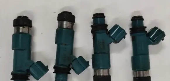 Subaru Forester SH Fuel injector BJ6DY181013006