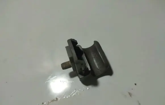 Ford Maverick Sun visor clip/hook/bracket 