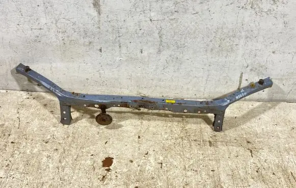 Top upper radiator support slam panel