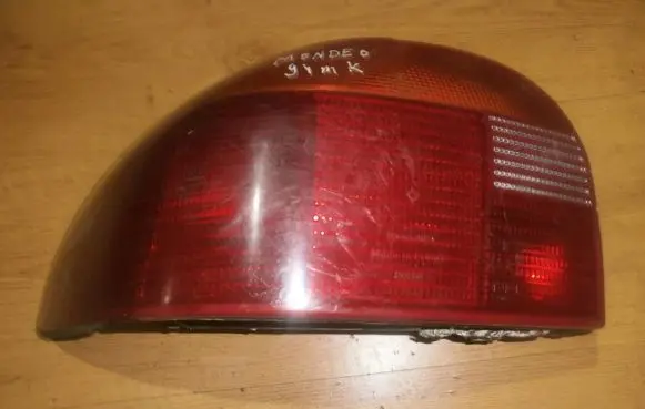 Ford Mondeo MK I Rear/tail lights 93bg13a603ba