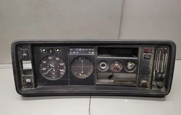 Volkswagen I LT Speedometer (instrument cluster) 281957039K