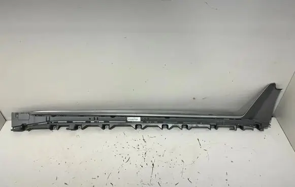 BMW i4 Sill 7490700 5A360E6