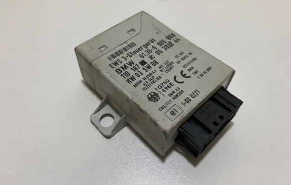BMW 3 E46 Immobilizer control unit/module 6905668 05393244