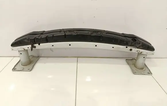 Suzuki Kizashi Front bumper cross member