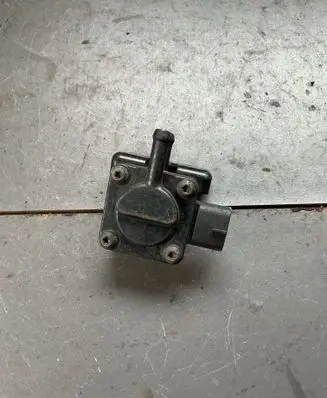 Hyundai Tucson JM Exhaust gas pressure sensor 3921027401 11G25