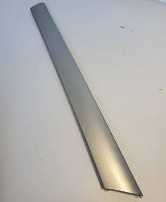 BMW 5 E39 Other front door trim element 8200725