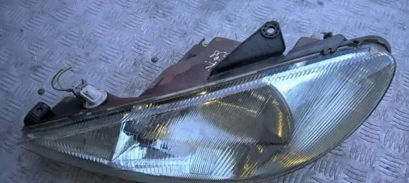Peugeot 206 Headlight/headlamp 9640559780 89306331
