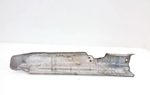 BMW X3 F25 Heat shield in engine bay 8511809 11628511809