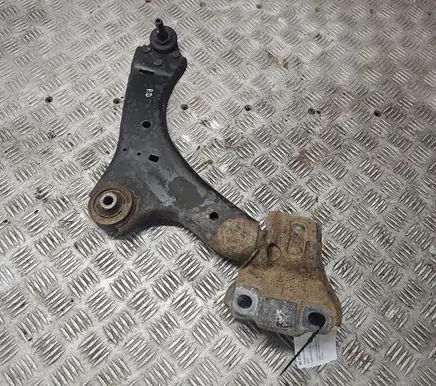 Volvo V70 Front lower control arm/wishbone