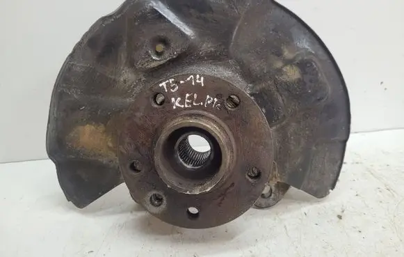 Volkswagen Transporter - Caravelle T5 Front wheel hub